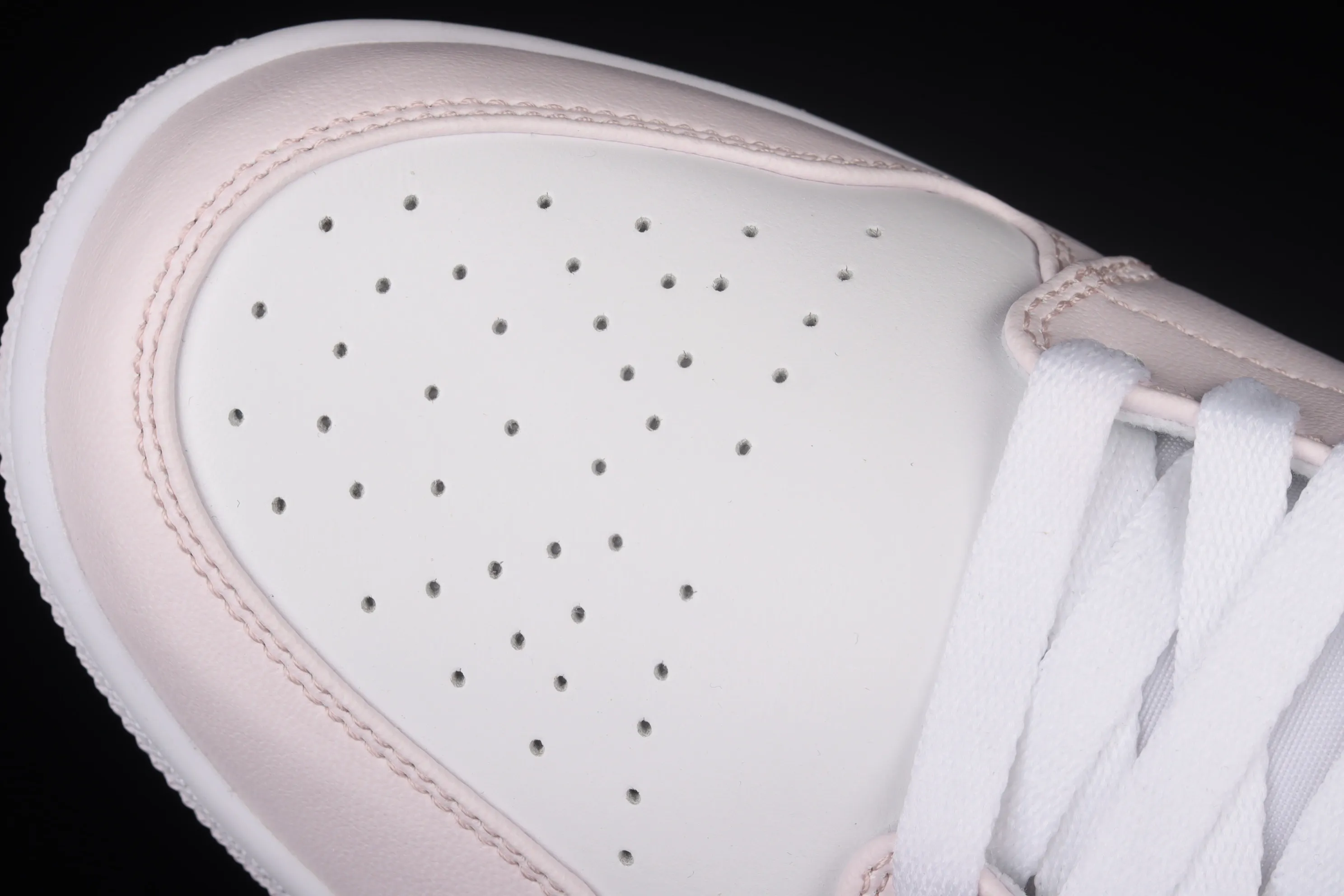 All Categories Air Jordan Jordan Series Basketball Shoes Air Jordan 1 Mid Air Jordan 1 Mid SE AJ1 Joe 1 Rose Pink Zhongbang Basketball Shoes BQ6472-500